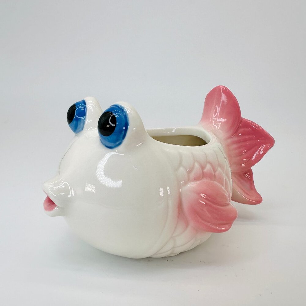 NEW Whimsical Ceramic Fish Succulent Planter – Blue Eyes & Pink Fins